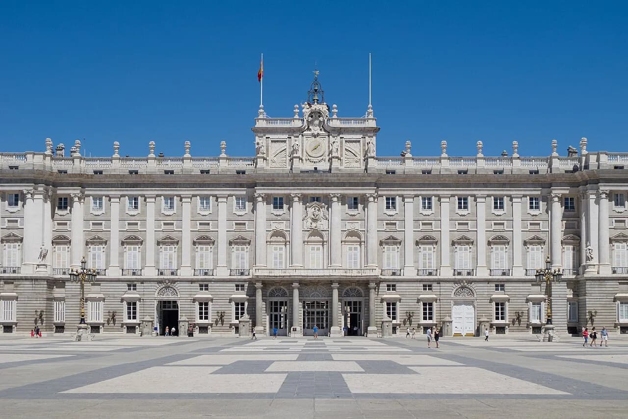 La façade du palais royal de Madrid